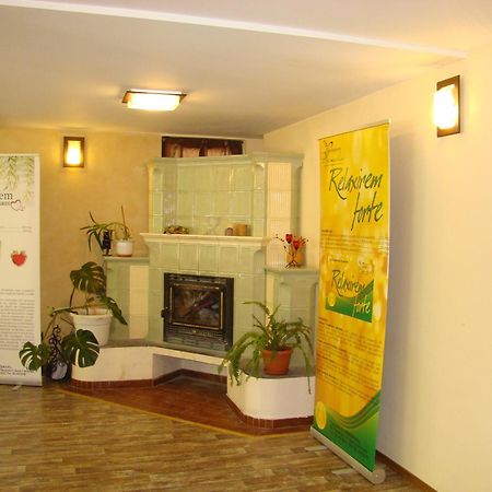 פרדיאל Hotel Zada מראה פנימי תמונה