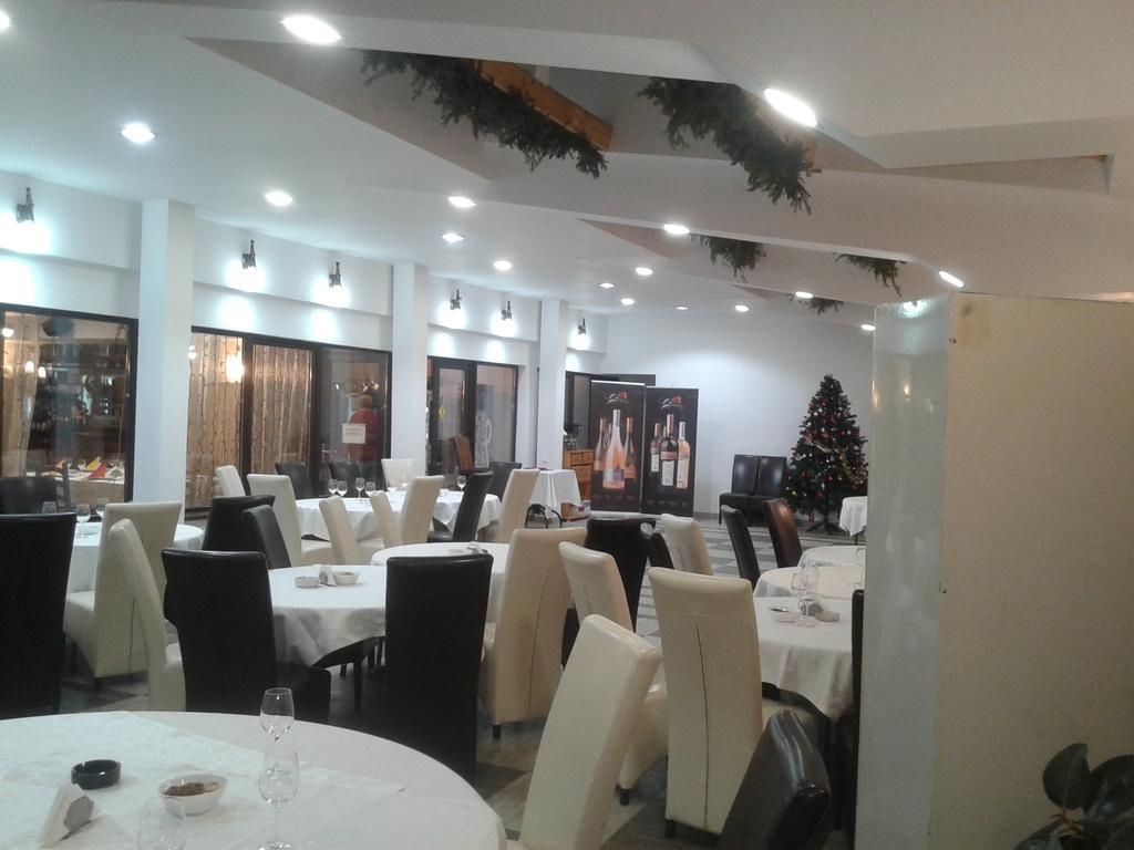 פרדיאל Hotel Zada מראה חיצוני תמונה