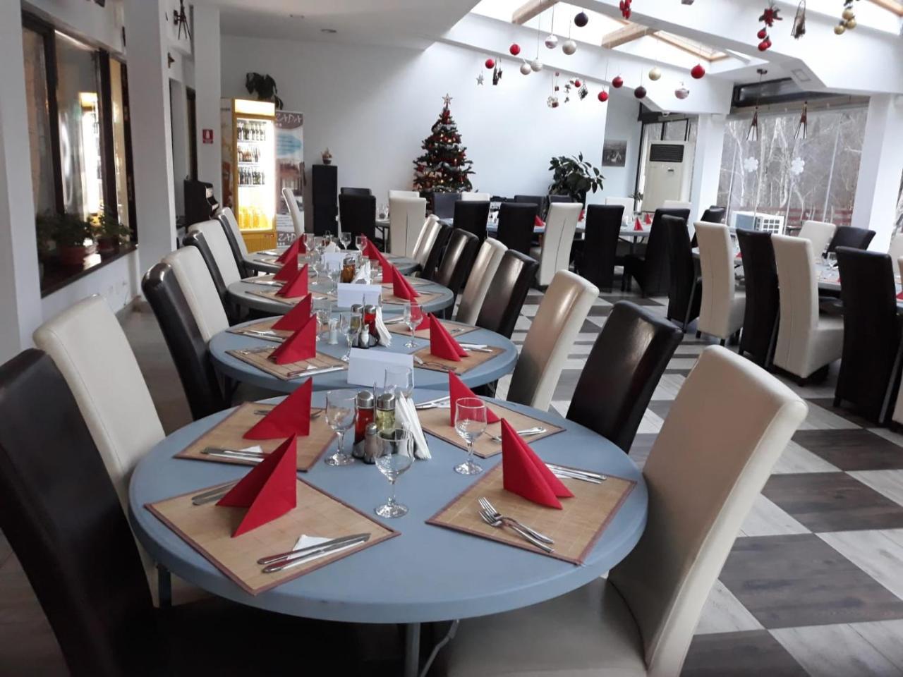פרדיאל Hotel Zada מראה חיצוני תמונה